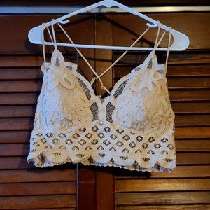 Crochet Lace Bralette-Lightly padded crop top